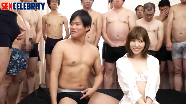 Fake Kaki Haruka Nogizaka46 gets cum on her hair / 賀喜 遥香 乃木坂46 兼を取得します [PREMIUM]