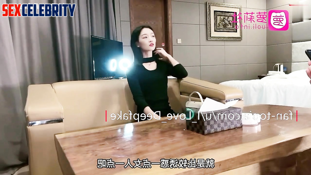 假色情片 Zhou Dongyu fake solo porn of being totally sexy and hot 周冬雨