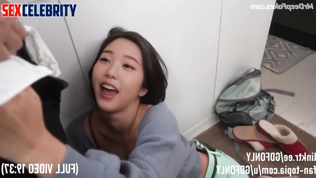 Babes like fuck and making titsjob - fake Wonyoung (장원영 아이브)