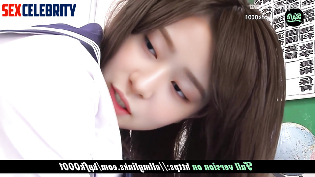 Korean schoolgirl Minju (김민주 아이즈원) fucked right in the classroom