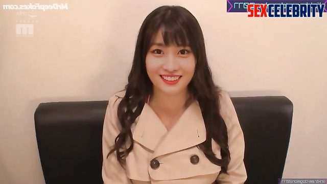 Momo (모모) is ready to fuck her pervy boss / TWICE 트와이스 어른들의 비디오