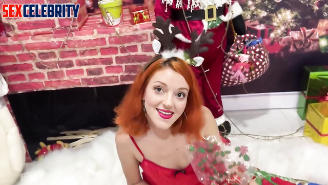 Merry Christmas - Jayma Mays wants a cock for holidays /fakes