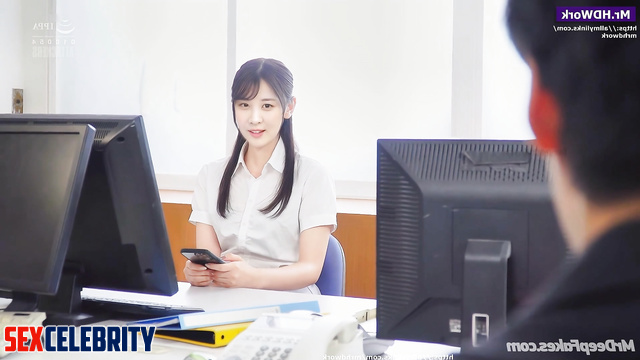 Seohyun (서현) - my boss using my tight asshole / SNSD 소녀시대 가짜 포르노