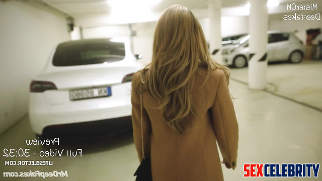 Blowjob everywhere, at the parking & in the car (fake Scarlett Johansson)