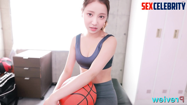 Fit teen Yeonwoo (연우) seduces her coach / MOMOLAND 모모랜드 딥 러닝 프로그램