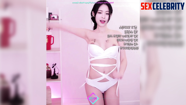 Busty brunette Ryujin loves dancing on camera, ai - (류진 있지)