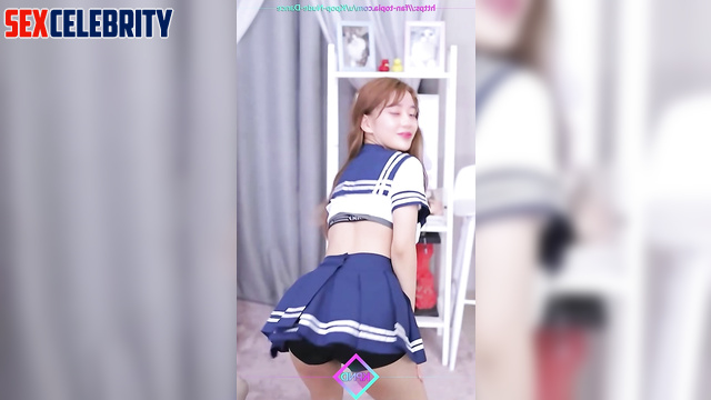 Dancing in schoolgirl costume [안유진 아이즈원] Yujin solo adult video