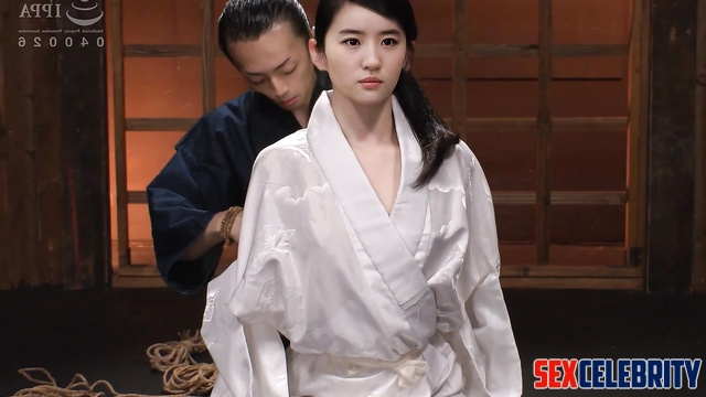 Bad girl gets spanked & dominated - Liu Yifei 刘亦菲 中国人