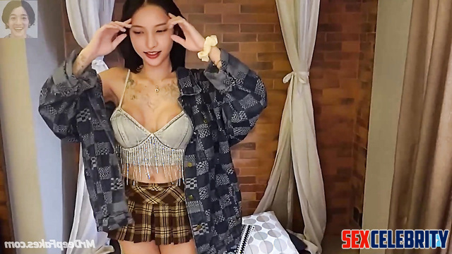 Slutty tattooed girl was fucked by two guys / Yunah (노윤아 아일릿) face swap