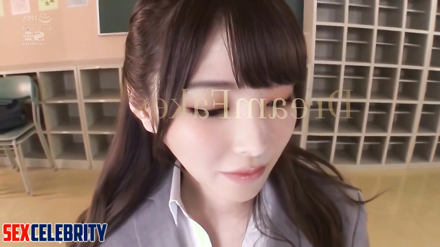 Babe played with his erogenous zones in the library (Jennie ai) 제니 블랙핑크