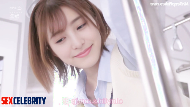 Hottest fuck in a subway car (Yuko Araki face swap) 新木優子 情熱的なセックス