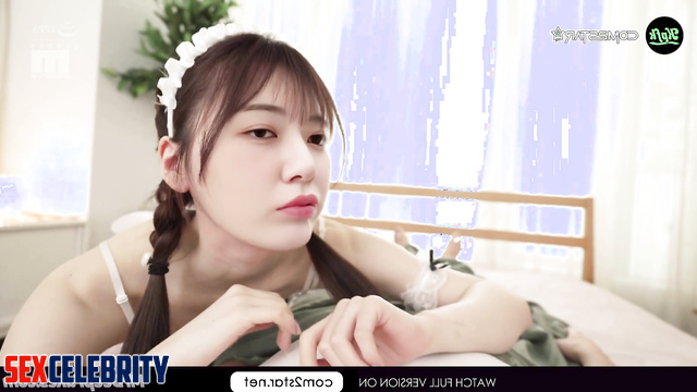 사쿠라 아이즈원 르세라핌 housemaid made anilingus, Sakura pov sex tapes