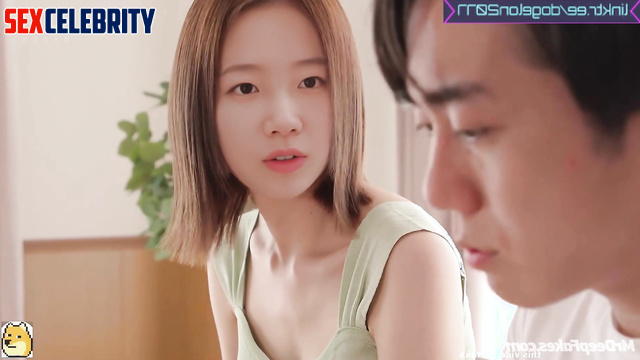 Kazuha masturbated to her hot reflection in the mirror 카즈하 르세라핌 fakeapp