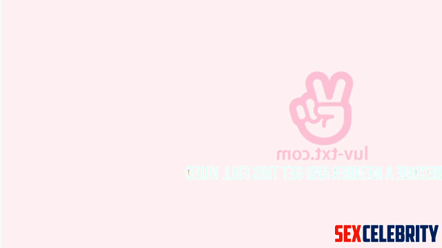 T.O.P fake sweetly moans from the cock in his ass 최승현가짜