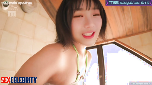 Intimate massage in spa salon / Hanni (하니 뉴진스) deep learning program