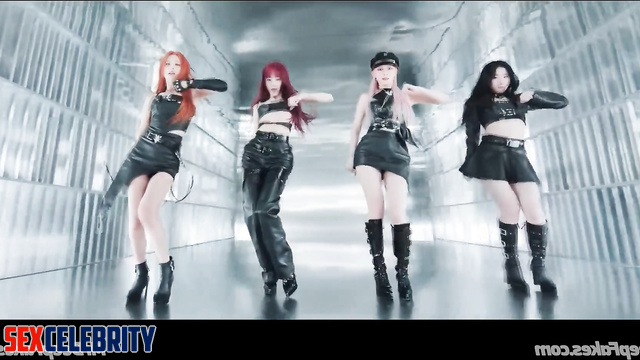 These babes love dancing and sucking - ITZY (있지 스마트한 얼굴 변화) pmv fake porn