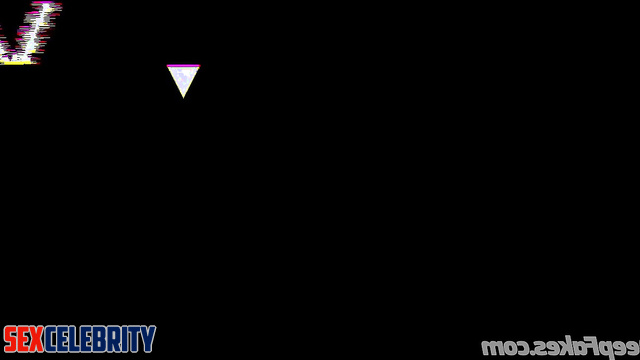 Careless lover cumed on her pussy, Maisie Williams pov deepfake erotic