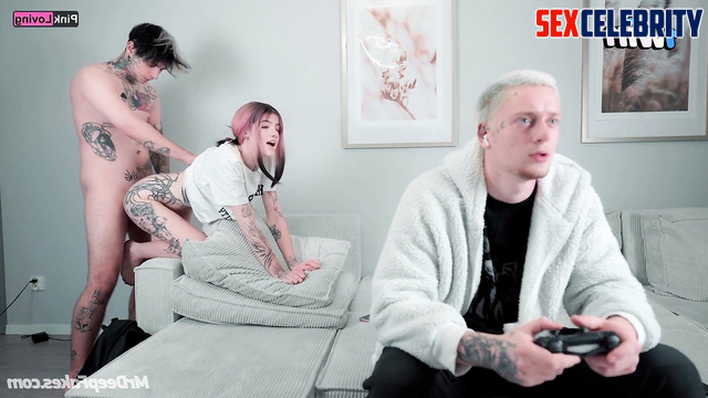 Young couple fucked near their playing console friend, Charli D'Amelio ai