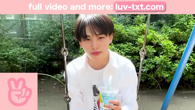 황현진 Hidden Talents of Stray Kids' Hwang Hyunjin in His Solo Masturbation