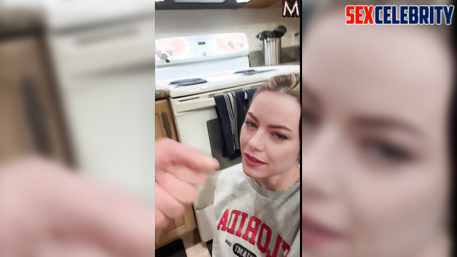 She consumes your sperm as protein, Emma Stone smart face change