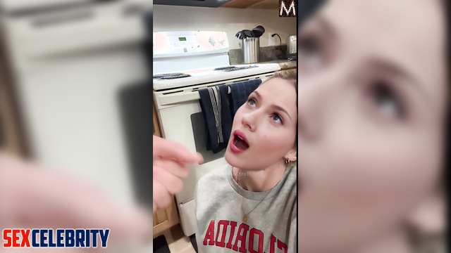 She always eats sperm as dessert / Scarlett Johansson in deepfake erotic