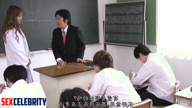 He aimed at her mouth but hit the school desk, Angelababy (楊穎 性爱场面) A.I.