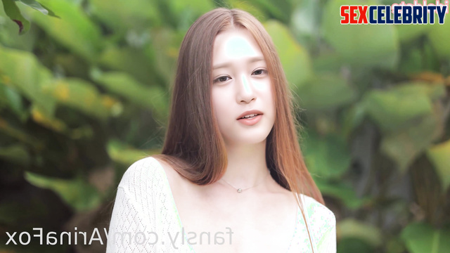 Sexy korean babe Leeseo (이서) gets fucked 아이브