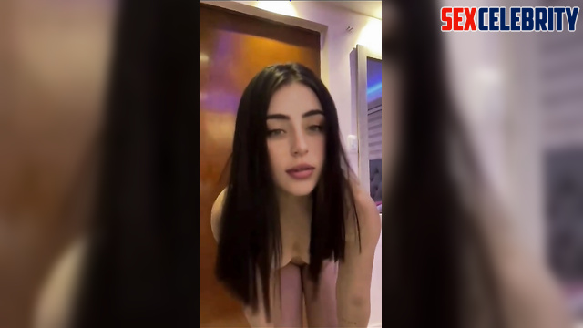 Face Swap Nicki Nicole undresses on camera