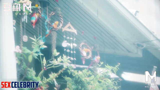 Bathroom sex scenes - gentle Dilireba tryed dirty sex / 迪丽热巴 迪力木拉提 假色情片