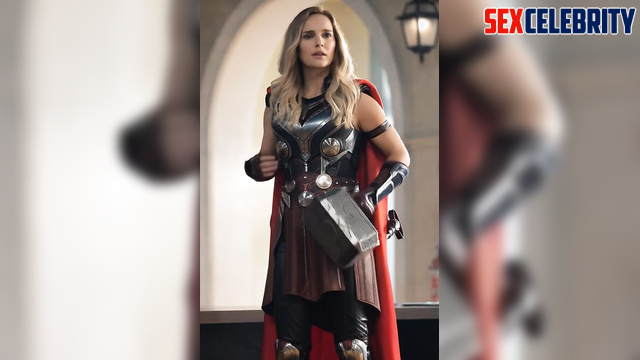 Blonde jumping naked and having fun / Natalie Portman solo ai scene