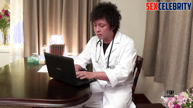 Doctor suddenly started sucking her clit - Huh Yunjin face swap 허윤진 르세라핌